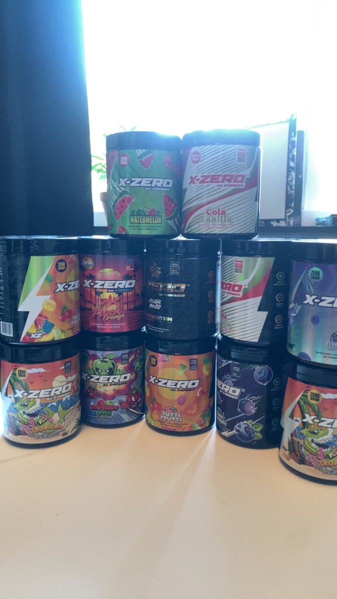 king (@king666xd) on Twitter photo Nu bär det av mot <a href="/glitchedSE/">GlitchedSE</a>
Gött o hänga me boysen en dag innan de drar igång!
Tack <a href="/XZero_Energy/">X-Zero Energy ®</a> för gött care-package!
<a href="/hassleesports/">Hässle Esports</a> <a href="/CSKejsaren/">CSKejsaren</a> Nu bär det av mot <a href="/glitchedSE/">GlitchedSE</a>
Gött o hänga me boysen en dag innan de drar igång!
Tack <a href="/XZero_Energy/">X-Zero Energy ®</a> för gött care-package!
<a href="/hassleesports/">Hässle Esports</a> <a href="/CSKejsaren/">CSKejsaren</a>
