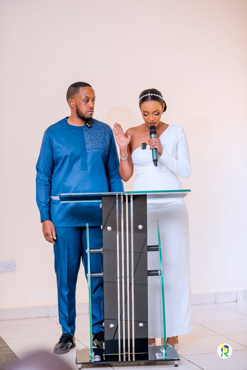 Inyarwandacom's tweet photo. AMAFOTO: Miss Vanessa yasezeranye imbere y'amategeko n'umukunzi we Dylan Ngenzi.

Ni umuhango wabereye ku murenge wa Kimihurura mu karere ka Gasobo umujyi wa Kigali.

#inyarwanda #inyarwandatrends #inyarwandaupdates https://t.co/IhEOxAJM8u