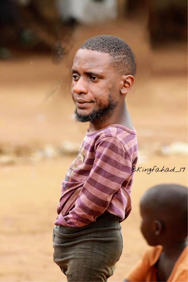 Buh in anaconda movie why didn't the snake eat the camera man too