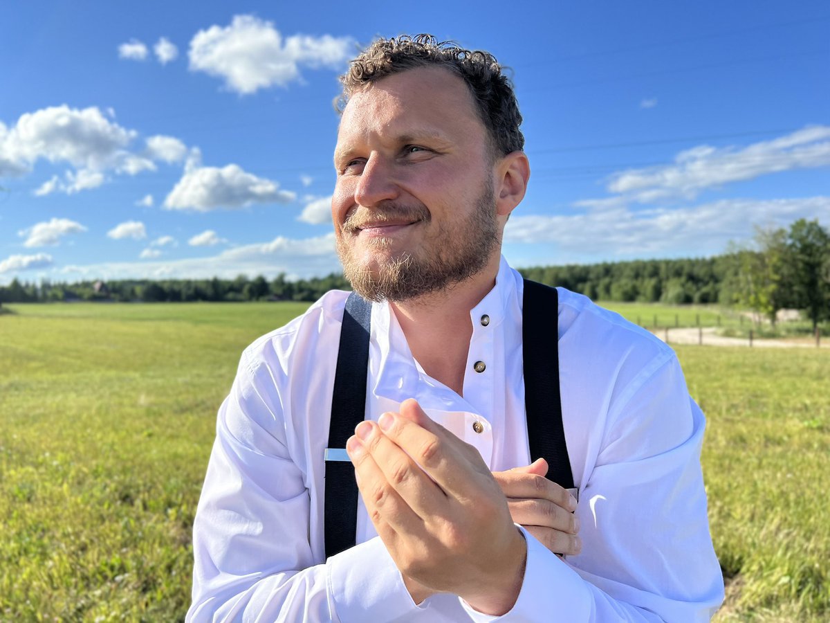 Друзья, с Днём России! 🇷🇺

Я горжусь своей Родиной! Я люблю свою Россию!