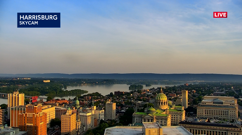 ☀️ HAZE LINGERS
We're still seeing a thin veil of #wildfire #smoke overhead. Expect hazy sunshine today, and it's our warmest day of the week! Highs will soar to the upper 80s. #PAwx