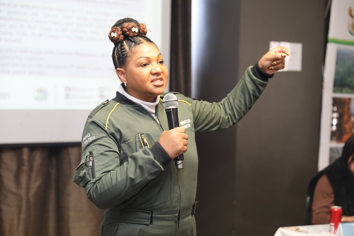 environmentza's tweet photo. Minister @DrDionGeorge together with Deputy Minister Bernice Swarts are today joined by Free State MEC for Environment, @RockmanElzabe in hosting the Stakeholder Engagement On National Veld and Forest Fires at @GoldenGateH_NP in the Free State.
#WorkingOnFire #WildfireAwareness https://t.co/6JTy3sGLKE
