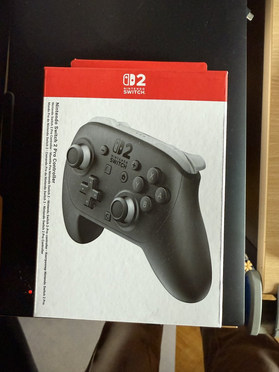 AppleCases99's tweet image. Jetzt ist alles komplett … der neue #Nintendo #Switch2 #ProController