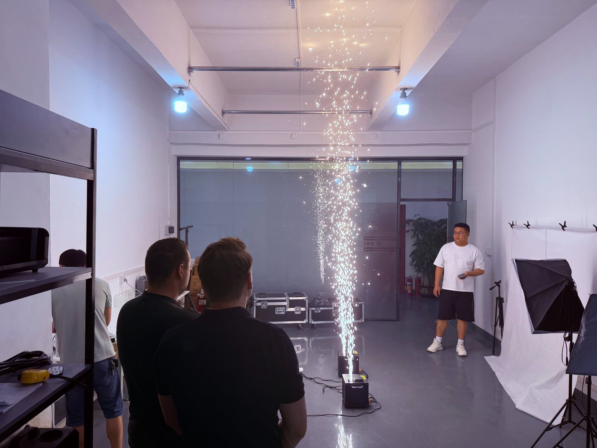 ukingsocial's tweet image. An awesome day testing some of our cold spark machines. Fun times! 🎉
Looking to buy some? We ship internationally and have local warehouses, too!
FIND OUT MORE: bit.ly/4l2ji4z
#coldsparkmachine #eventlighting