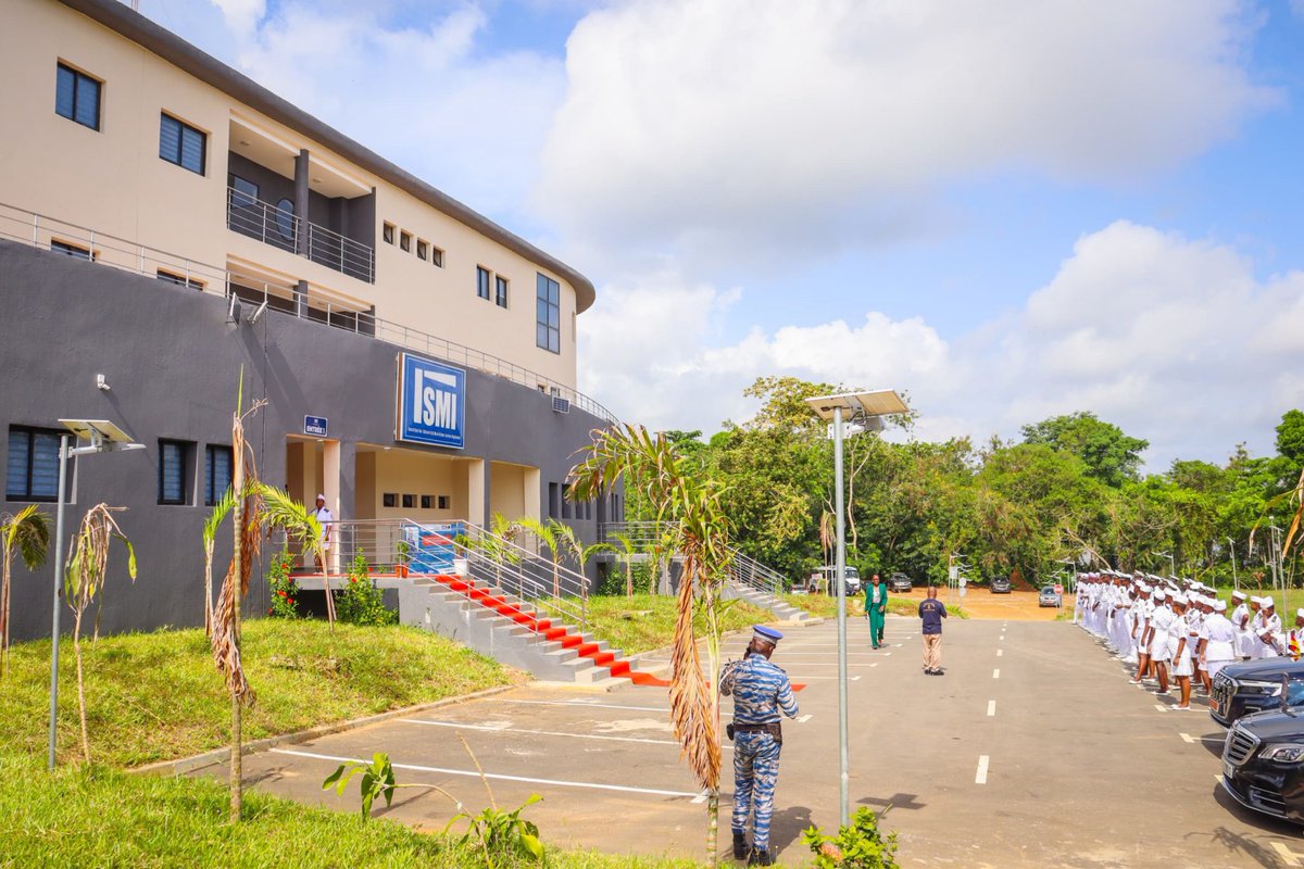 #SEPCIMACTUS 
Inauguration du nouveau batiment de l'#ISMI: Un geste fort de la Côte d'Ivoire en matière de Sécurité maritime.

Lire l'article : urlr.me/xVks8N

#Sécurité #Maritime #Sûreté #Formation <a href="/maritimafrica/">MARITIMAFRICA</a> <a href="/UNODC_WCAfrica/">UNODC West & Central Africa🇺🇳</a> <a href="/UNODC_MCP/">UNODC Global Maritime Crime Programme</a> <a href="/premar_ceclant/">Préfecture maritime et commandement en chef ATLANT</a>