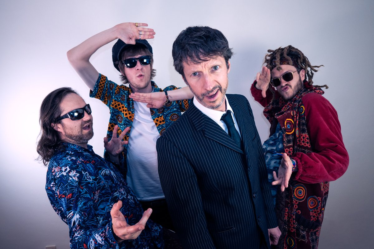 THE UNDERCOVER HIPPY 10/10/25

“Unigryw, hwyliog, ysgogi’r meddwl, a sioe dda iawn ar y cyfan.” – Click Roll Boom

“Unique, fun, thought-provoking, and an overall damn good show.” – Click Roll Boom

🎟 Tocynnau ar gael nawr / Tickets available now - neuaddogwen.com/events/the-und…