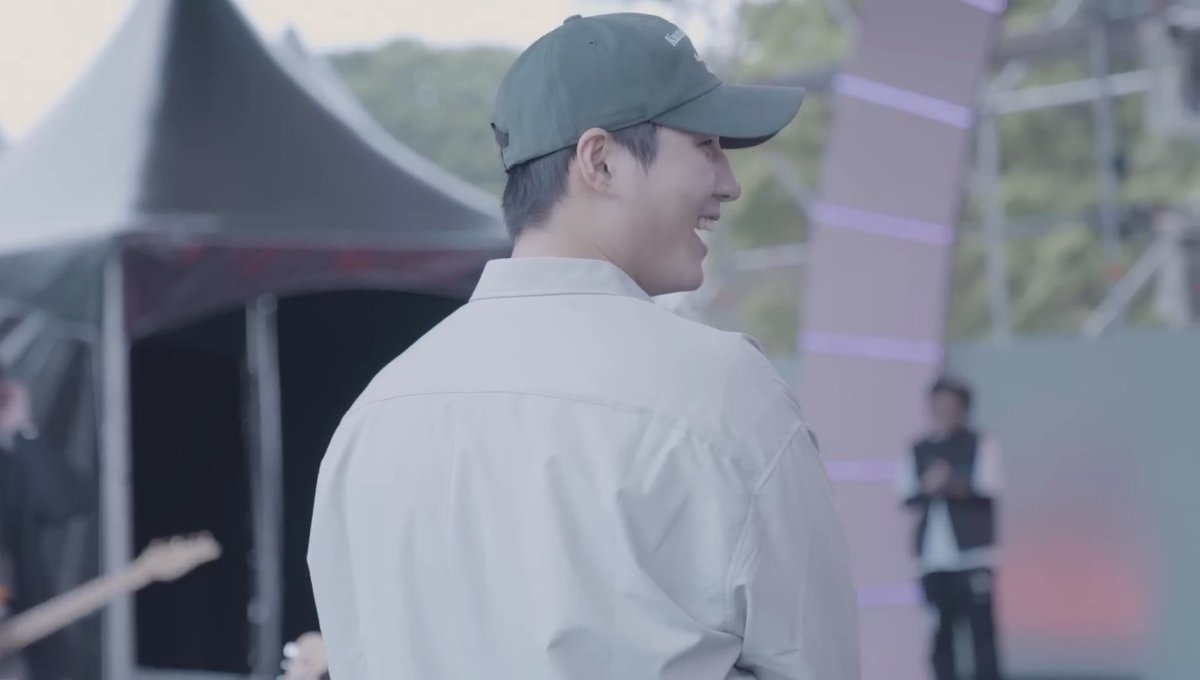 days_zip's tweet image. 정말로 어느 순간을 펼쳐봐도 늘 앞으로 나아가고 있는 사람