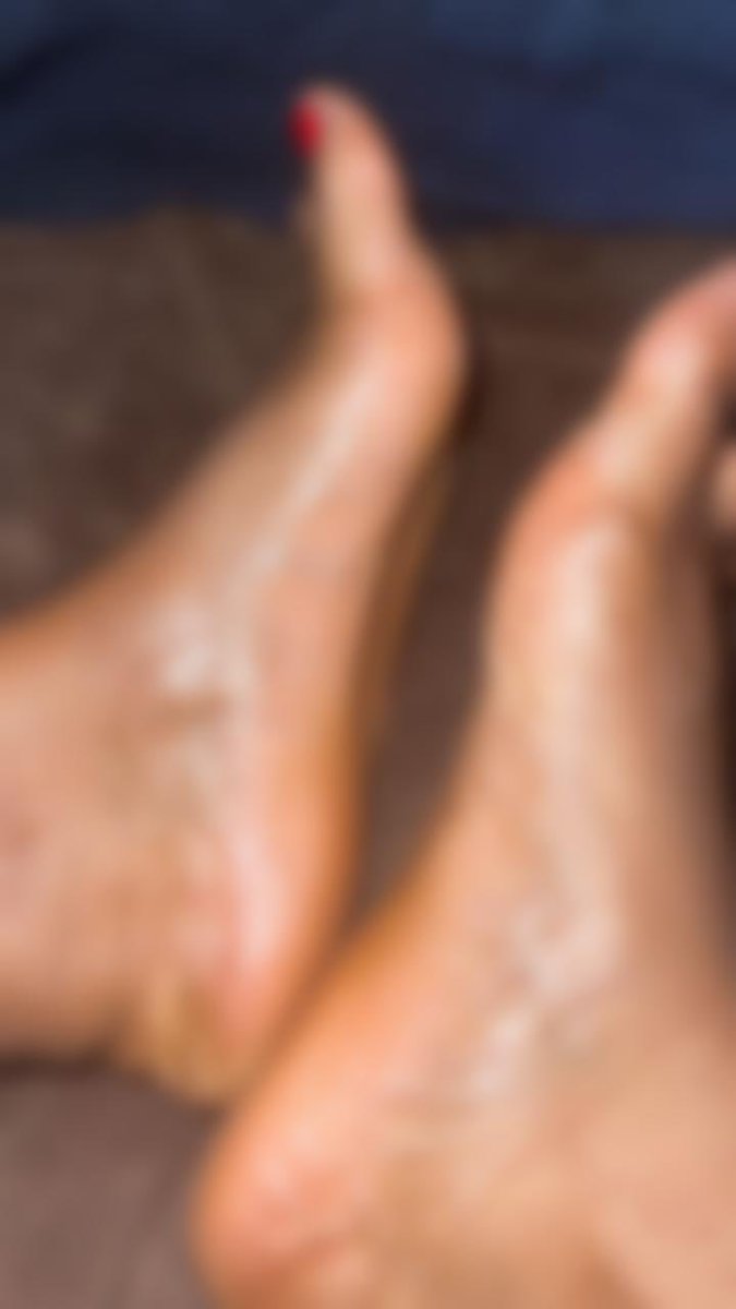 mistress_solea's tweet photo. You’ve seen the blur.
Now prove you’re worthy of the real thing.
£50 tribute unlocks full access. Obey. 🖤🦶
#Findomme #FootDomme #PayPig #TributeOnly https://t.co/4x3mZ2XABk