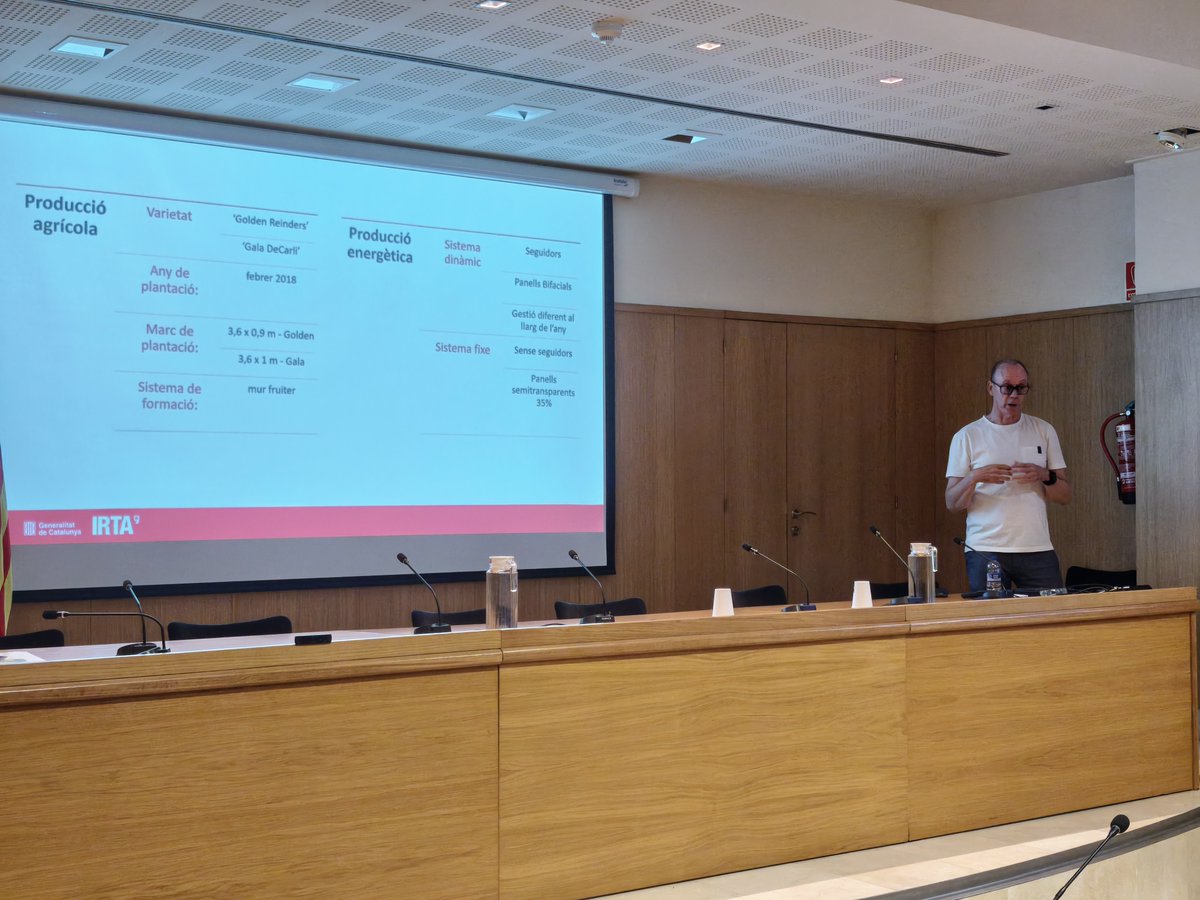 Consell Comarcal del Pla d'Urgell (@ccplaurgell) on Twitter photo 🌱 Ahir a #Mollerussa: jornada sobre agrovoltaica i energia renovable al #PlaDUrgell
🔋 Experts, institucions i projectes locals han compartit propostes per a una transició energètica sostenible i rural!
#SetmanaEnergia2025 #Agrovoltaica #TransicióEnergètica 🌱 Ahir a #Mollerussa: jornada sobre agrovoltaica i energia renovable al #PlaDUrgell
🔋 Experts, institucions i projectes locals han compartit propostes per a una transició energètica sostenible i rural!
#SetmanaEnergia2025 #Agrovoltaica #TransicióEnergètica