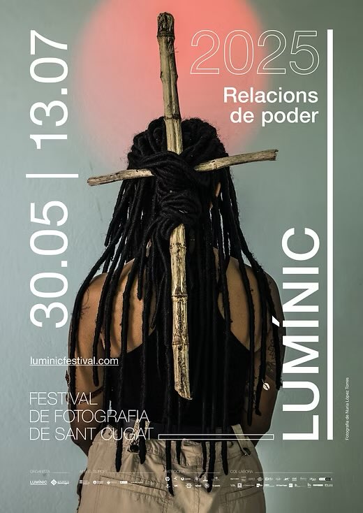 Ep! 👀 

Avui a les 18h no us perdeu la visita guiada a l’exposició sobre la imatge del poder en època franquista a #SantCugat a partir del Fons Cabanas, amb el seu expert comissari José F. Mota. 

Un luxe! 🔝

Amb motiu de la #SIA2025 #IAW2025 #PaisArxius i del <a href="/luminicfestival/">Lumínic</a>