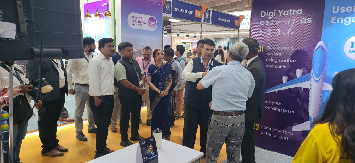 Dgtpsmumbaicbic's tweet photo. DGTS MZU & Indian Customs at #InterTerminalShow2025! Shri Sumit Kumar, Pr ADG, DGTS MZU delivered a keynote speech on "Making Airports Work Better" & later interacted with media, sharing insights on customs reforms & airport efficiency #AirportEfficiency #CustomsExcellence" https://t.co/kYFM6Tu0uQ