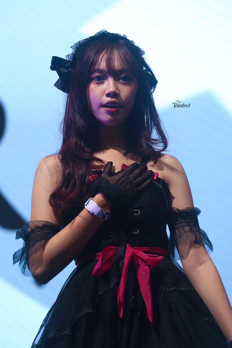 Rantovl's tweet image. Keyy @keyrawriee ❤️