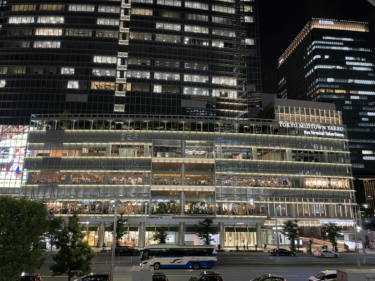 hanakoathiro's tweet photo. オラ東京さ来ただ🗼🚉
#tokyoStation #東京八重洲口 https://t.co/HYeeFZT3c1