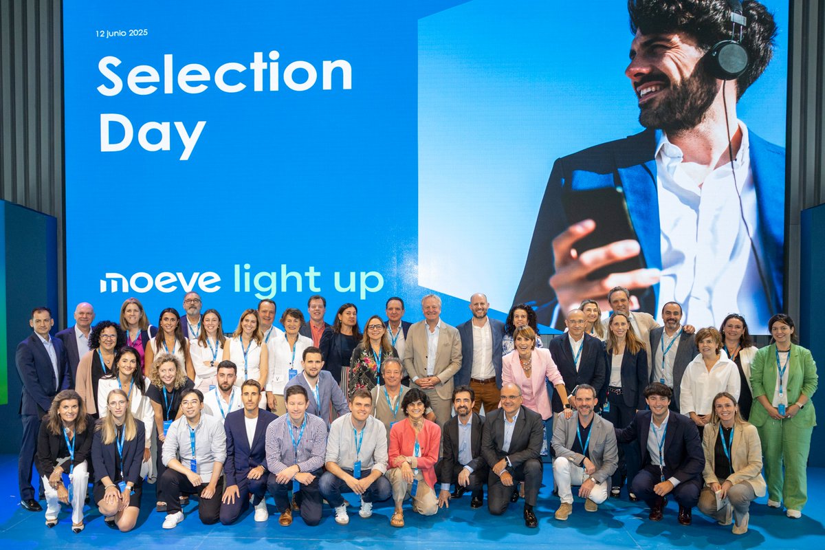 MoeveGlobal's tweet image. Hoy hemos celebrado el #SelectionDay de #MoeveLightUp, nuestra aceleradora de #startups. 

Del casi centenar de startups inscritas en esta primera edición, hemos recibido hoy en #TorreMoeve a las 29 seleccionadas. 👏

Entre ellas, vamos a escoger a las más innovadoras para