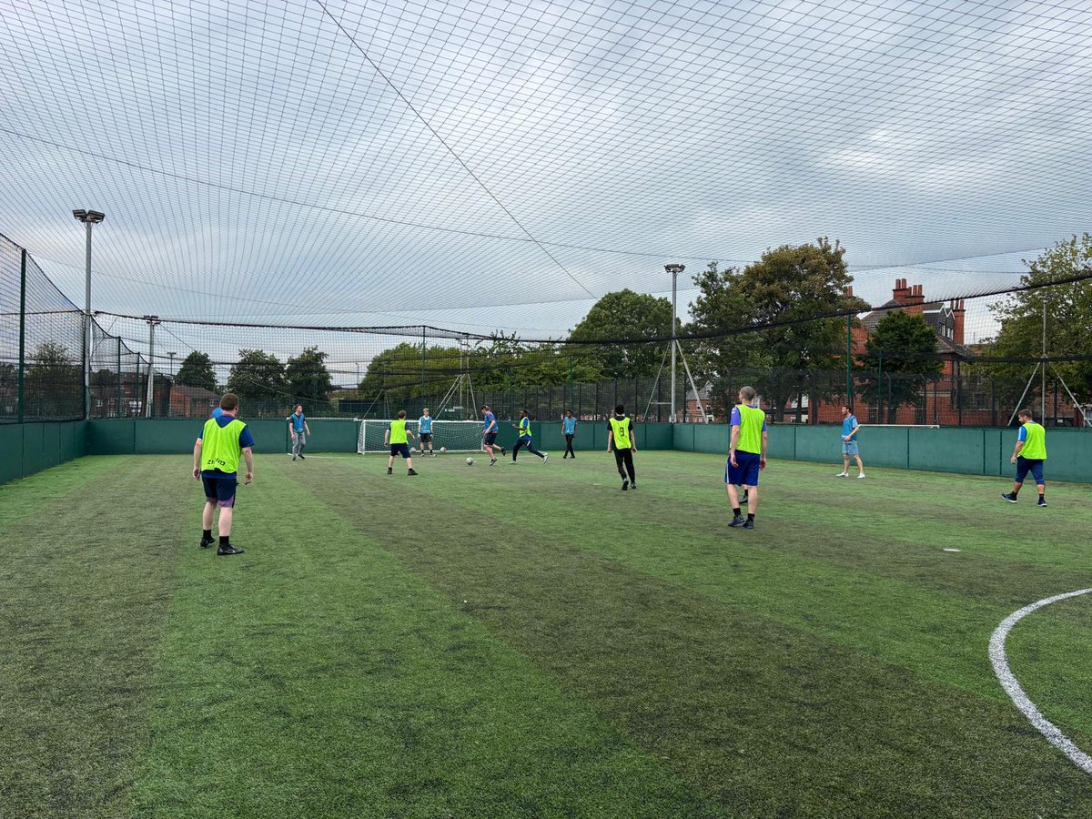 Solid turnout at this morning's drop in session - don't forget, our FREE football drop ins take place every week:

Men's - Tuesday and Thursday - 10am
Women's - Wednesday - 10am

All drop ins take place at Powerleague Liverpool - feel free to come down and get involved! ⚽️❤️