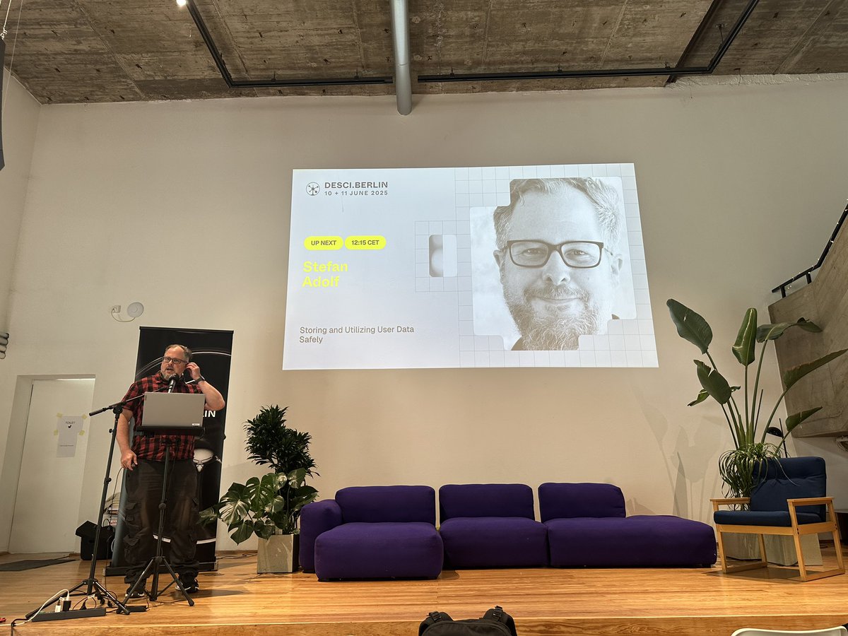 The future of science is being built and we’re proud to be part of it 🫂

As DeSci builders and as <a href="/DeSciTurkiye/">DeSci Turkiye | 📍DeSci Berlin, 10 & 11 June</a> , it was an honor to share space, ideas, and dreams at <a href="/DeSciBerlin/">DeSci.Berlin</a> 🙌

Thanks to <a href="/Molecule_dao/">Molecule</a> , <a href="/BioProtocol/">Bio Protocol</a>  and the whole DeSci fam 🩵

Sharing for future! 🧬🚀