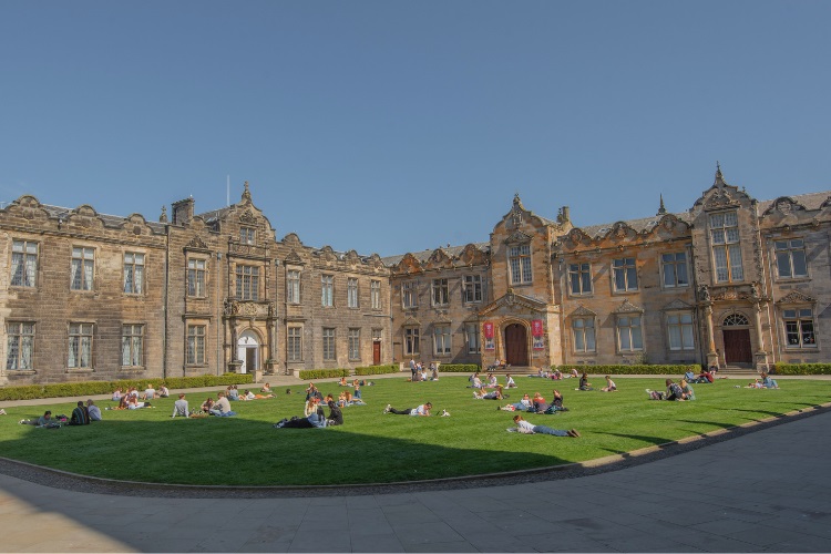 Read more about our School's recent success in  the Complete University Guide here: st-andrews.ac.uk/modern-languag…