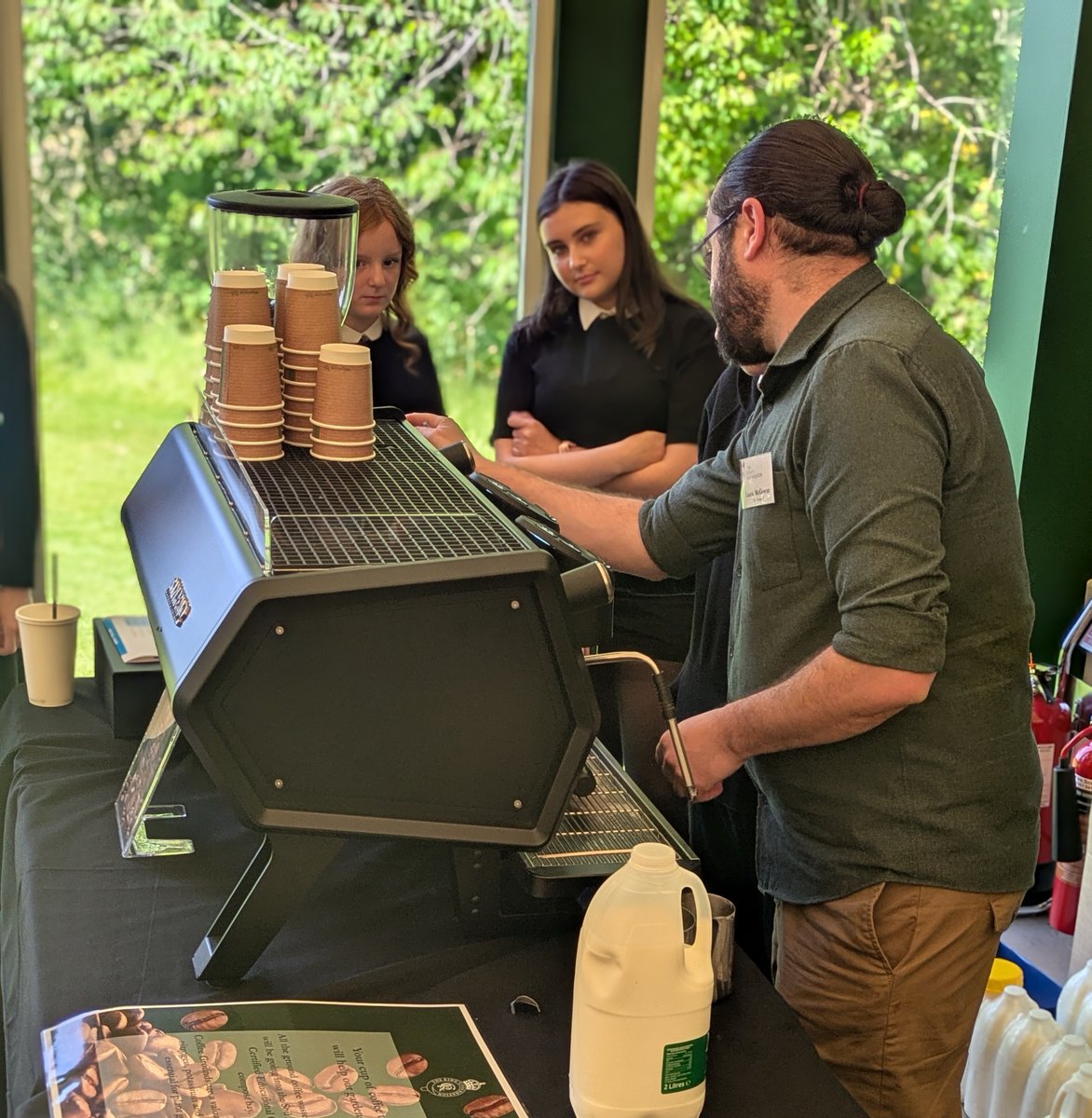 Technologies tweet media