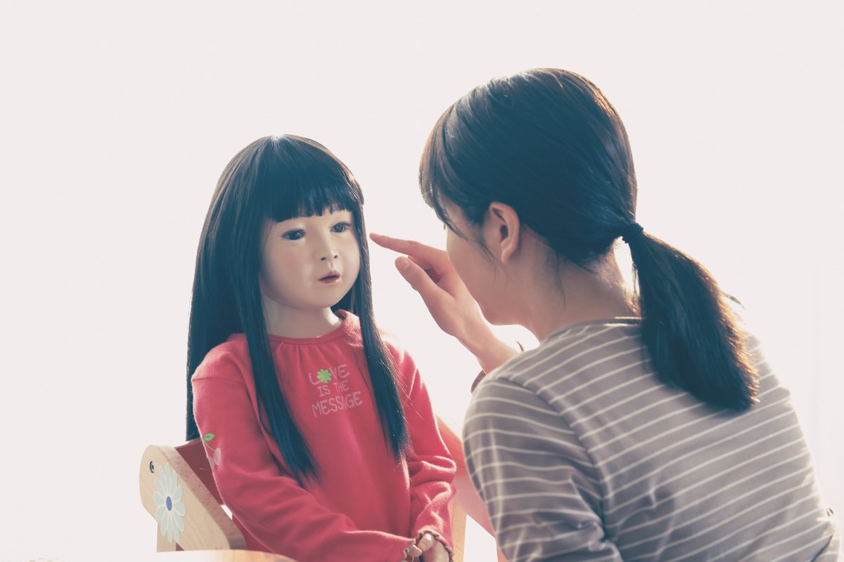 easternKicks (@easternkicks) on Twitter photo You’ve been warned about creepy dolls: Shinobu Yaguchi's guilty pleasure DOLLHOUSE | Screened as part of <a href="/fareastfilm/">Udine Far East Film</a> #FEFF27
easternkicks.com/reviews/dollho… You’ve been warned about creepy dolls: Shinobu Yaguchi's guilty pleasure DOLLHOUSE | Screened as part of <a href="/fareastfilm/">Udine Far East Film</a> #FEFF27
easternkicks.com/reviews/dollho…