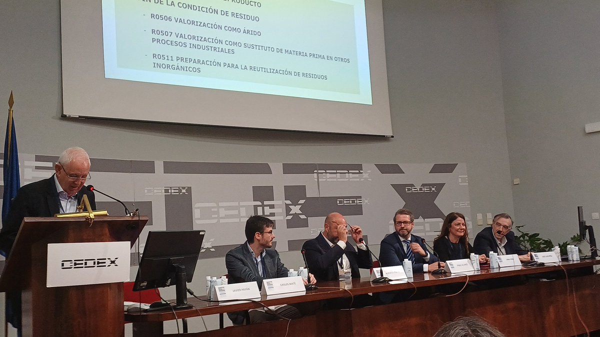 Mesa redonda sobre reutilización en la jornada de <a href="/ATC_PIARC/">ATC</a>