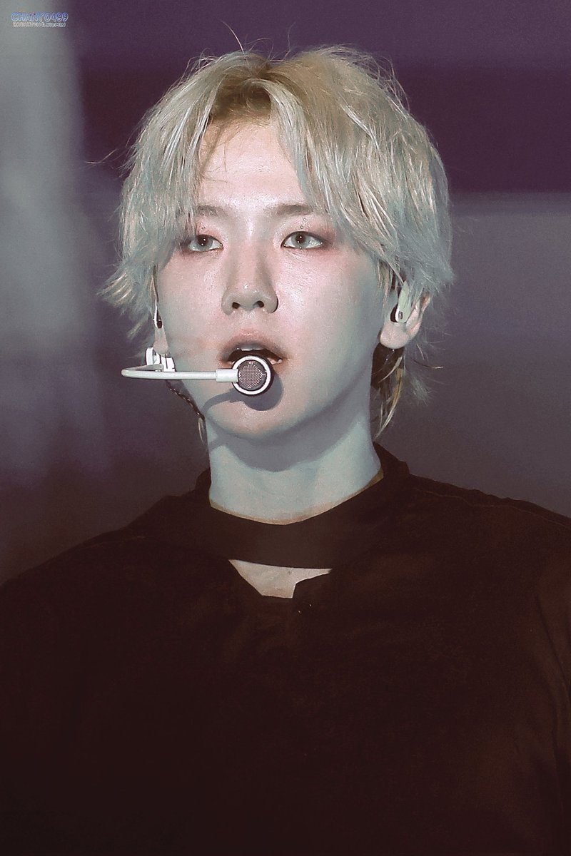 chany499's tweet image. 250608
〈Reverie〉in SEOUL 

💙

#백현 #BAEKHYUN 
#邊伯賢 #伯賢 
@BAEKHYUN_INB100