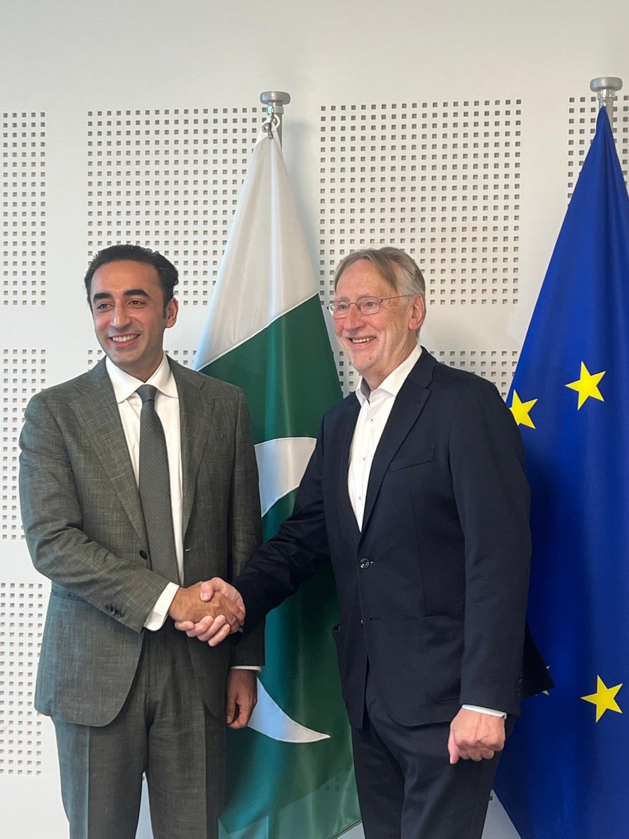 BBhuttoZardari's tweet photo. Together with HL delegation, Met MEP Bernd Lange, Chair of @EP_Trade, at the European Parliament in Brussels and conveyed Pakistan’s deep concerns over Indian aggression, including threats to weaponise water, our lifeline, an act violating the UN Charter and risking war. Despite a ceasefire, peace remains out of reach. Modi’s “new abnormal” equates any terror incident with war, while India rejects UNSC resolutions, mediation, and dialogue. I stressed that any future talks must address the root cause of #IIOJK and offer space for counterterrorism cooperation. Appreciated the EU’s role in upholding international law and GSP+, which spurred legal reforms and boosted trade. Invited MEP Lange to visit Pakistan and see our progress firsthand. 🇵🇰🇪🇺 #Pakistan4Peace