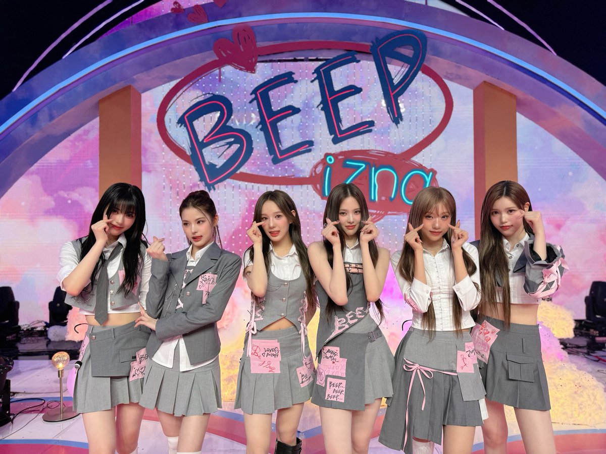 iznaPIC📷] 2025.06.12 Mnet <M COUNTDOWN> #izna #이즈나 #BEEP