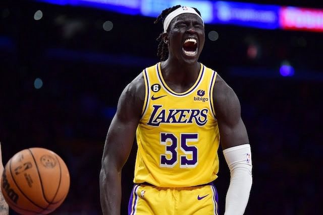 ONDA DEPORTIVA VALENCIA (@odvalencia) on Twitter photo #ValenciaBasket 🍊
Wenyen Gabriel opción para reforzar el juego interior
🇺🇸 Ala pivot norteamericano ex <a href="/NBA/">NBA</a> y libre en <a href="/Paobcgr/">Panathinaikos BC</a>
⭐️ Estar en <a href="/EuroLeague/">Turkish Airlines EuroLeague</a> clave para que se pueda cerrrar su llegada #ValenciaBasket 🍊
Wenyen Gabriel opción para reforzar el juego interior
🇺🇸 Ala pivot norteamericano ex <a href="/NBA/">NBA</a> y libre en <a href="/Paobcgr/">Panathinaikos BC</a>
⭐️ Estar en <a href="/EuroLeague/">Turkish Airlines EuroLeague</a> clave para que se pueda cerrrar su llegada