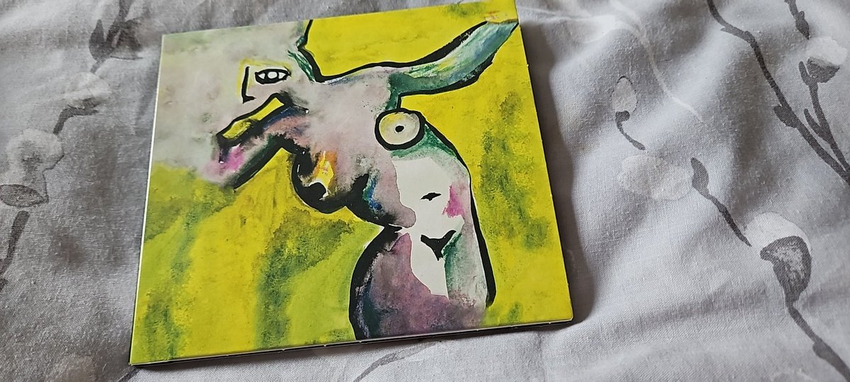 JennyBarsby's tweet image. Recently treated myself to this gawjuss album by @jacobal0n
If you're a fan of Nick Drake or Jeff Buckley, you'll adore this ❤️