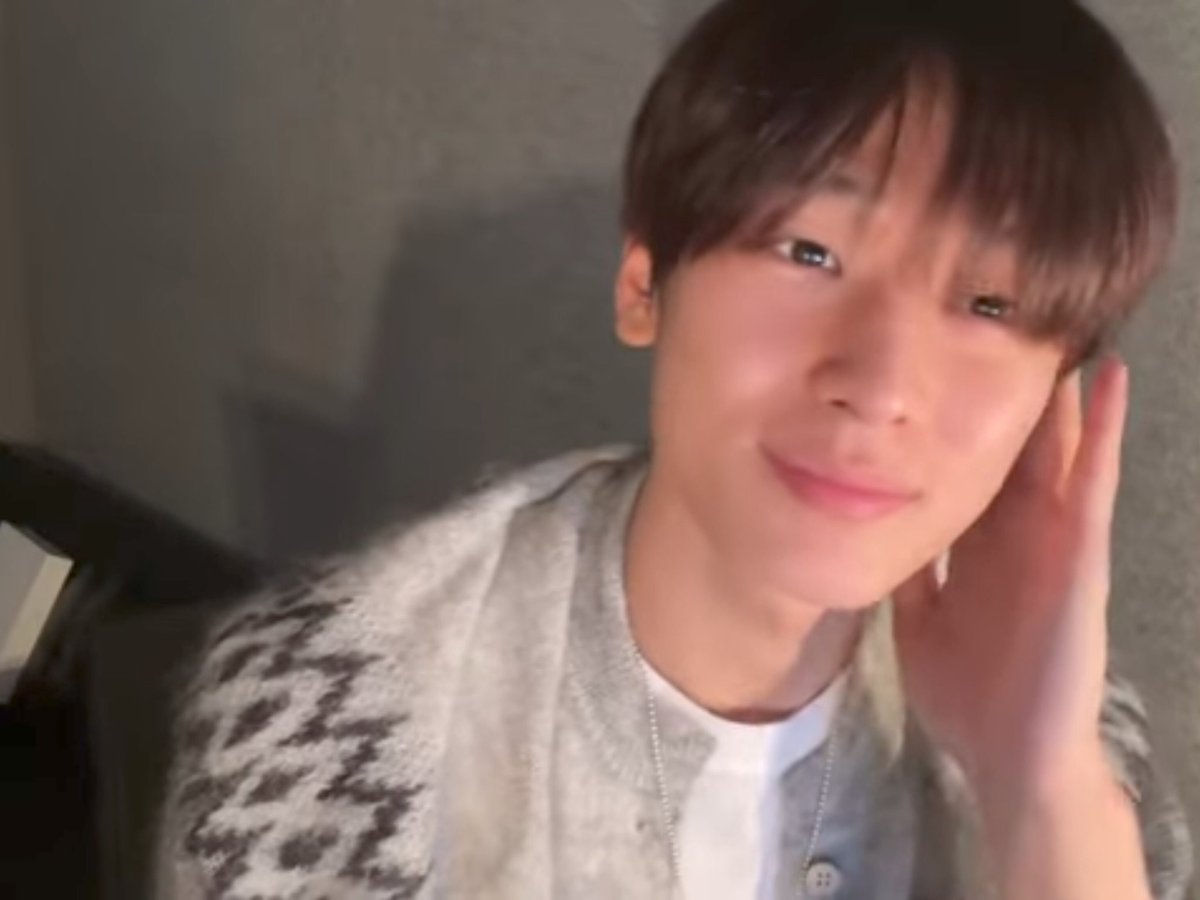 kirrawk's tweet photo. Don’t let that beautiful smile fade away. You deserve to be happy without carrying the weight of unrealistic expectations. Be kind to yourself, Juyeon. Your happiness matters too. Jjudam jjudam for Juyeon 🫳🏽 https://t.co/STGrILP0Ax