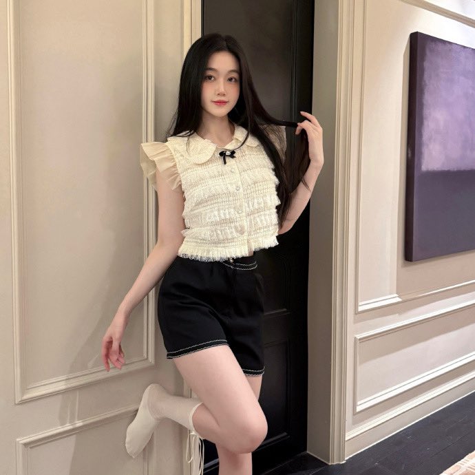 L63162298's tweet photo. 爱是最小范围的蝴蝶效应
#模特 #网拍 #身材 https://t.co/TqlAqy9Bcx