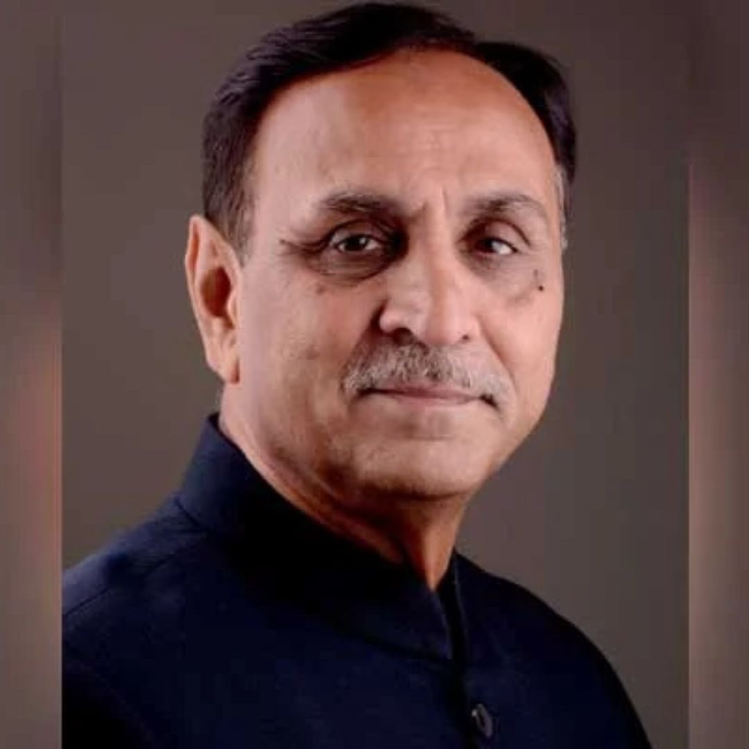 VivekPandya97's tweet photo. Sad to know about the demise of Ex Chief Minister of Gujarat, Shri Vijay Rupani in the tragic Air India #planecrash near #Ahmedabad airport. I have no words for his untimely depart. My deepest condolances to his family in this time of bereavement. May god grant him eternal peace https://t.co/SOftJMmABV