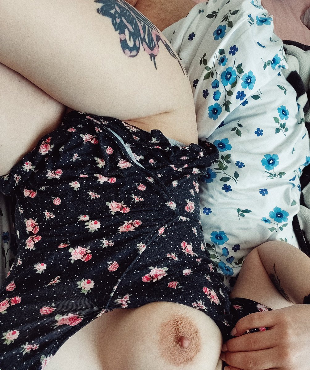 margarvtka's tweet photo. I would like to remind you that I have an OnlyFans account, which I warmly invite you to check out!!!!!
#nsfw #nsfwtwt #onlyfans https://t.co/D0QFCJJ4lK