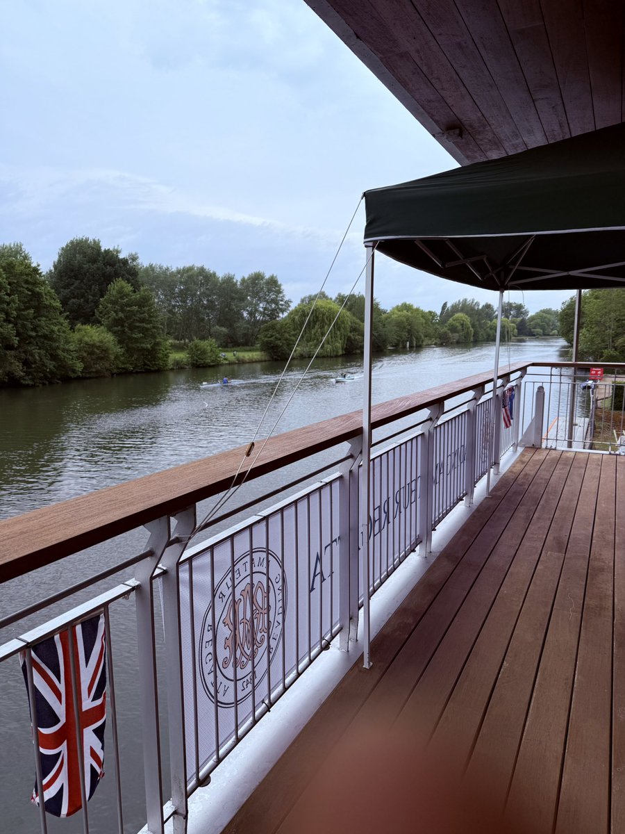Not long now! Commentary position is coming together. There are crews out practicing on the course. 

Coaches - please note that Tactical Medical would like to remind you to bring spare clothes in case of capsize and as it could be hot a reminder to hydrate and bring sun screen.