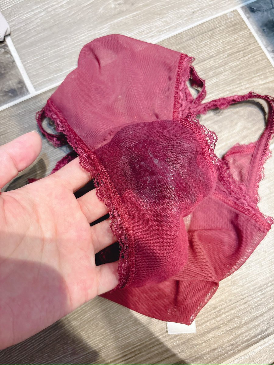 小y🤍原味販售 (@catsforsure) on Twitter photo 買褲褲我一律推薦➕💦
因為真的會很濕 味道也很騷🙂↕️
現在購買不用排單喔 
不喜歡等太久的哥哥歡迎現在下單😝
(首購有9折) 買褲褲我一律推薦➕💦
因為真的會很濕 味道也很騷🙂↕️
現在購買不用排單喔 
不喜歡等太久的哥哥歡迎現在下單😝
(首購有9折)