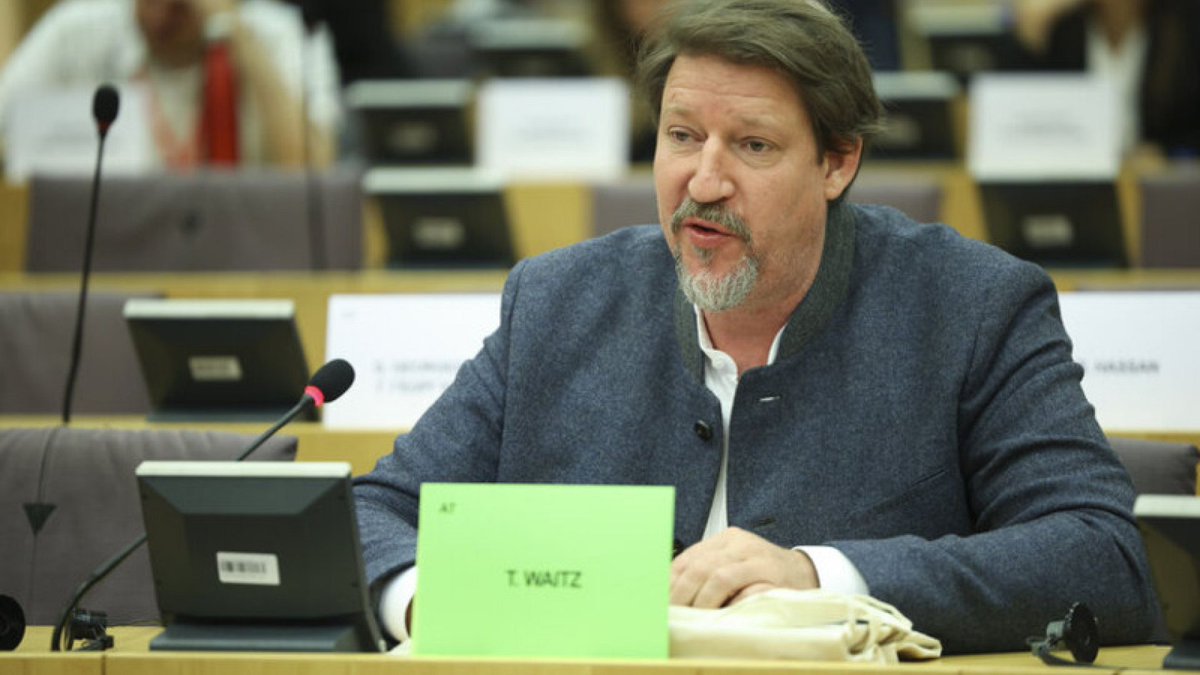 TechbotTimes's tweet image. Bulgarian MEPs delay vote on North Macedonia&apos;s EU accession report