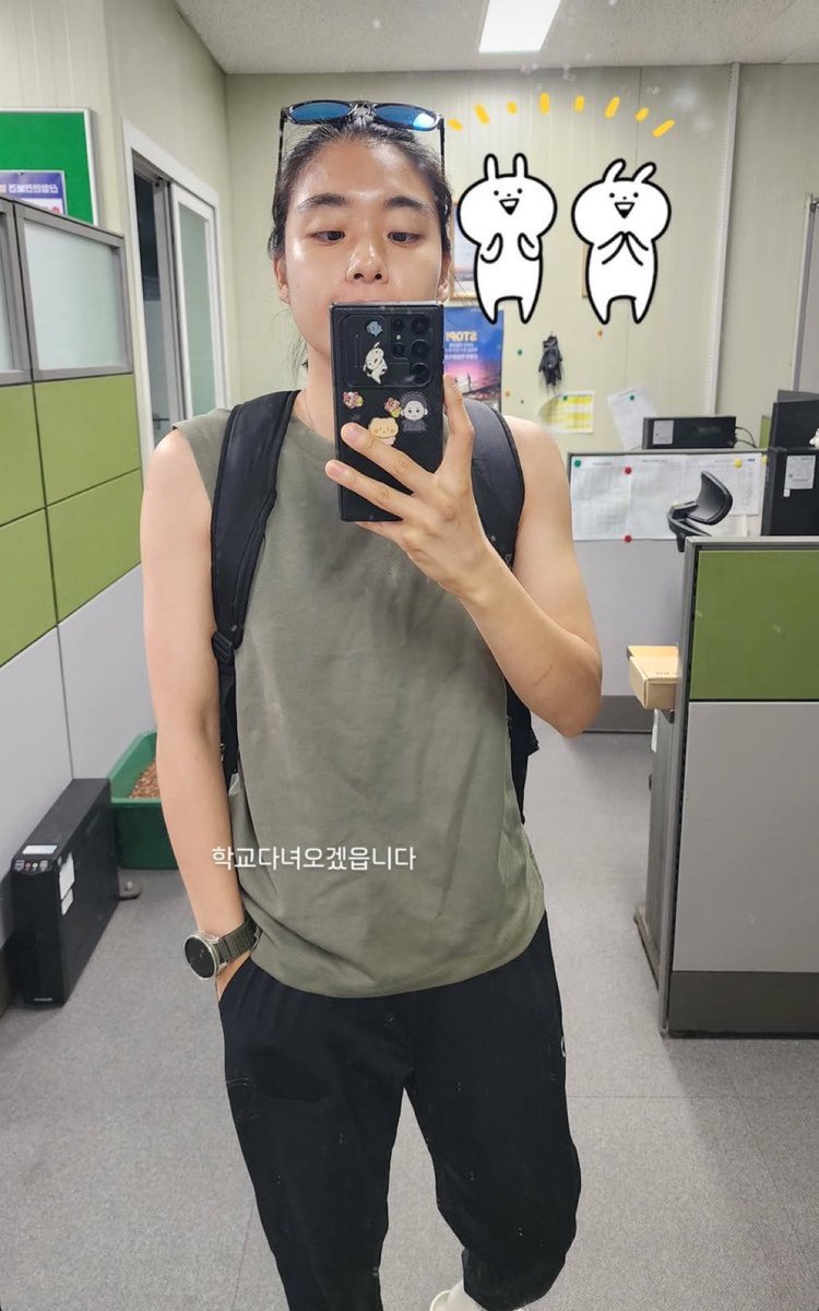 겉모습은 껄렁껄렁인데 
마인드는 누구보다 단정바름인 여자 어떤데