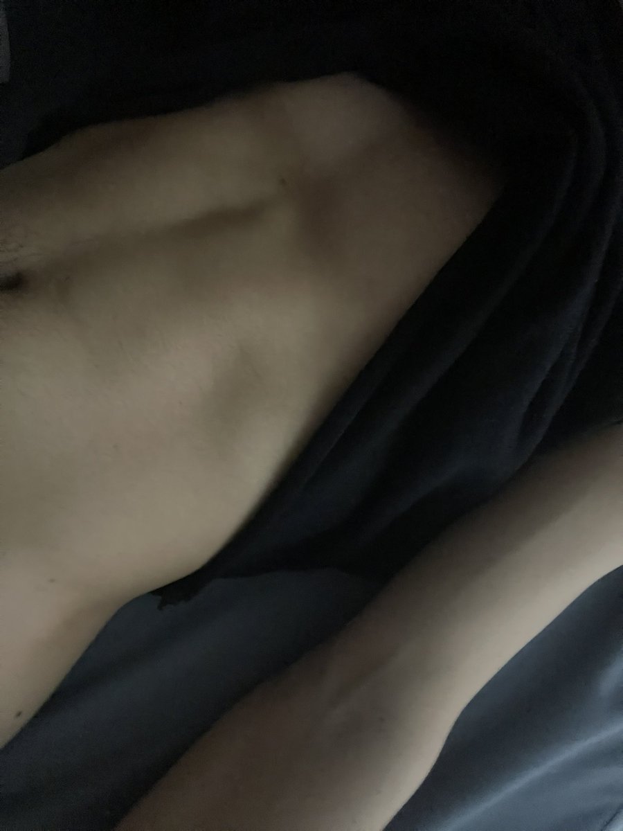 자대탑 (@albinism_x) on Twitter photo 