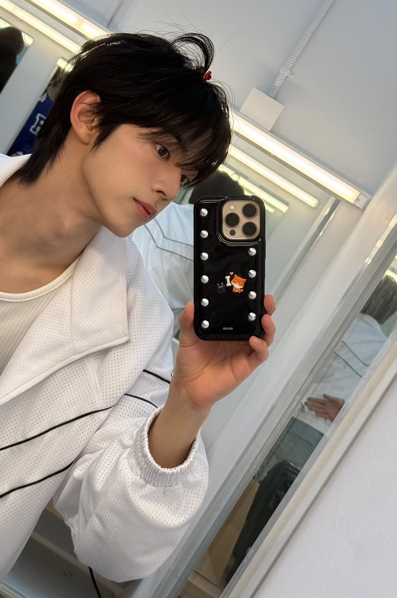 do you like apple? 🍎