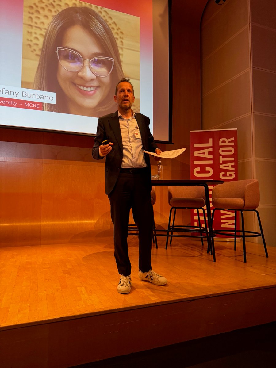 Het <a href="/FinInvestigator/">Financial Investigator</a> seminar ‘Green Infrastructure &amp; Sustainable Real Estate’ is begonnen onder leiding van Vincent van Bijleveld. Centrale vraag: Wat zijn de grootste uitdagingen bij het realiseren van impact in infrastructuur en vastgoed? #GreenInfrastructure #ImpactInvesting