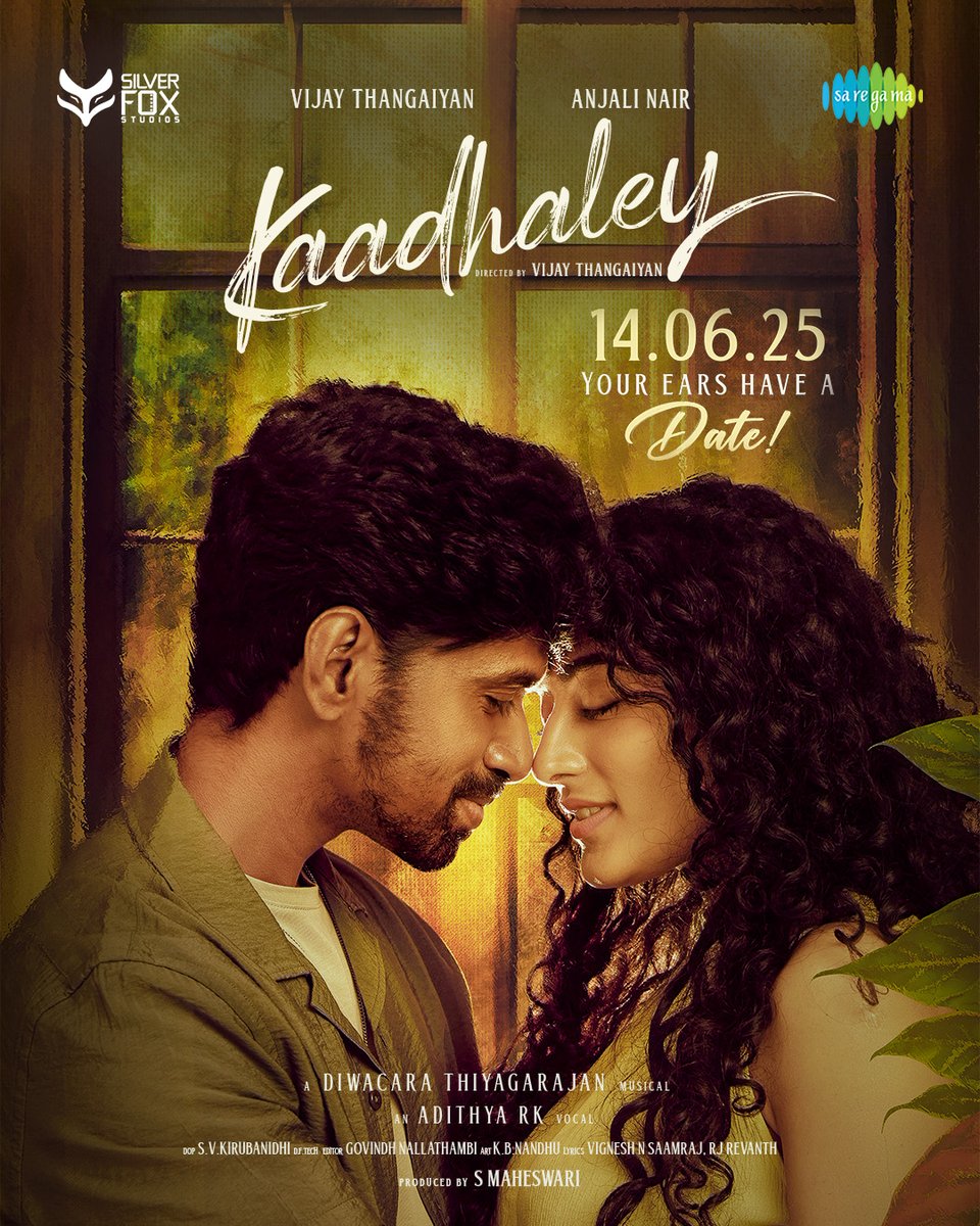Saregama South (@saregamasouth) on Twitter photo Unveiling The First Look of #Kaadhaley Music Video! ❤
🎶 #DiwacaraThiyagarajan
🎙 <a href="/AdithyarkM/">Adithya Rk</a>
✍🏻 #VigneshNSaamraj #RJRevanth
#VijayThangaiyan #AnjaliNair #Kirubanidhi
#SMaheswari #SilverFoxStudios Unveiling The First Look of #Kaadhaley Music Video! ❤
🎶 #DiwacaraThiyagarajan
🎙 <a href="/AdithyarkM/">Adithya Rk</a>
✍🏻 #VigneshNSaamraj #RJRevanth
#VijayThangaiyan #AnjaliNair #Kirubanidhi
#SMaheswari #SilverFoxStudios