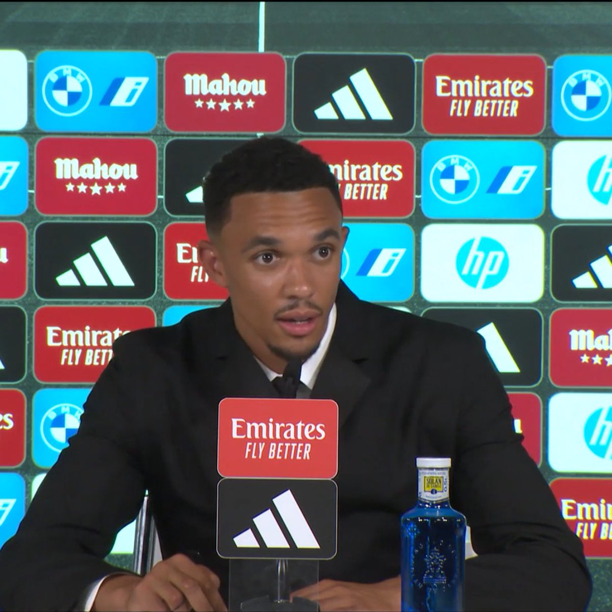 theMadridZone's tweet image. 🚨 TRENT: “I grew up watching this club winning 3 Champions Leagues in a row.  A big reason why I joined is to join an exciting young team to win trophies.”