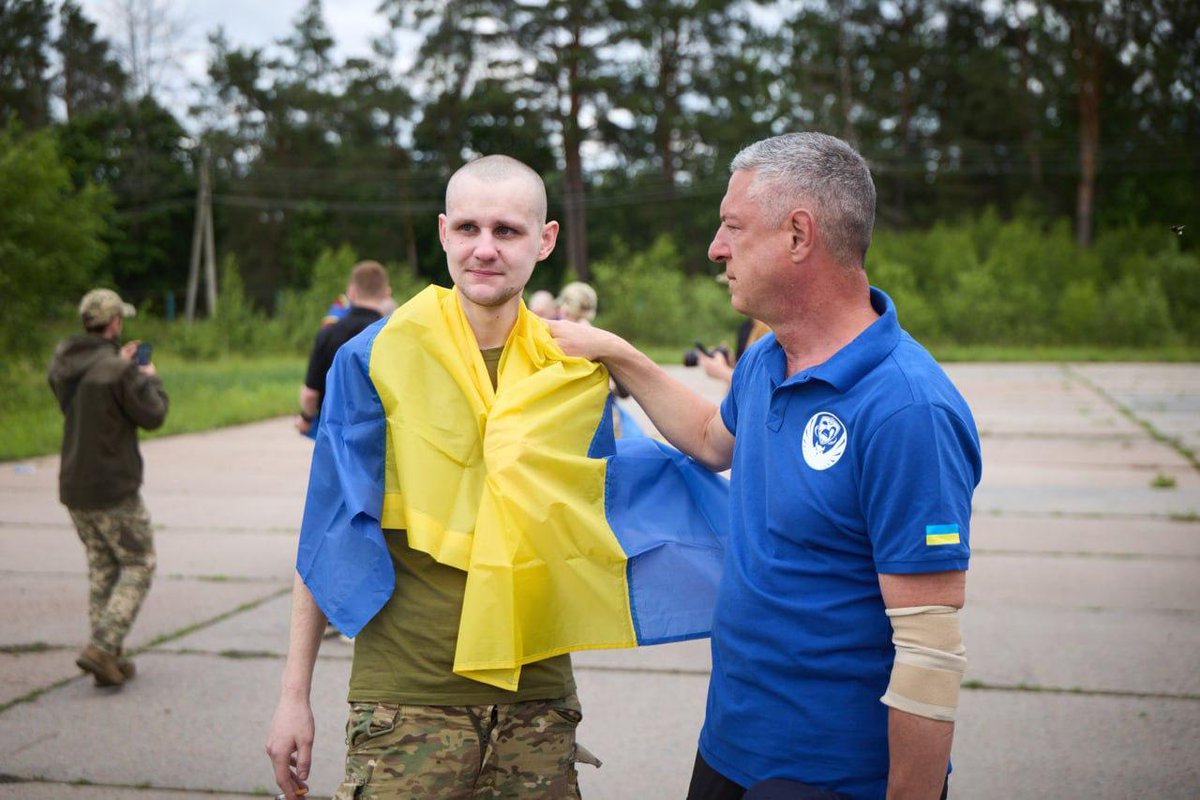 ❗️⚡️Ukrainian Defenders return from Russian captivity!