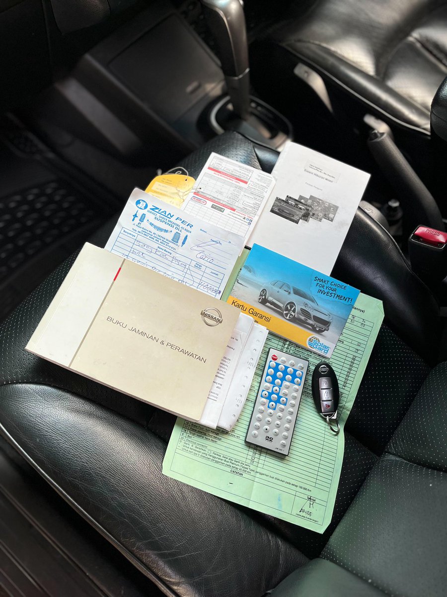 Buat yg cari hatchback 70 jutaan mumpung ada nih Rp. 70 jutaan Nissan Latio 1.8 2008 lokasi cibubur 081290888648