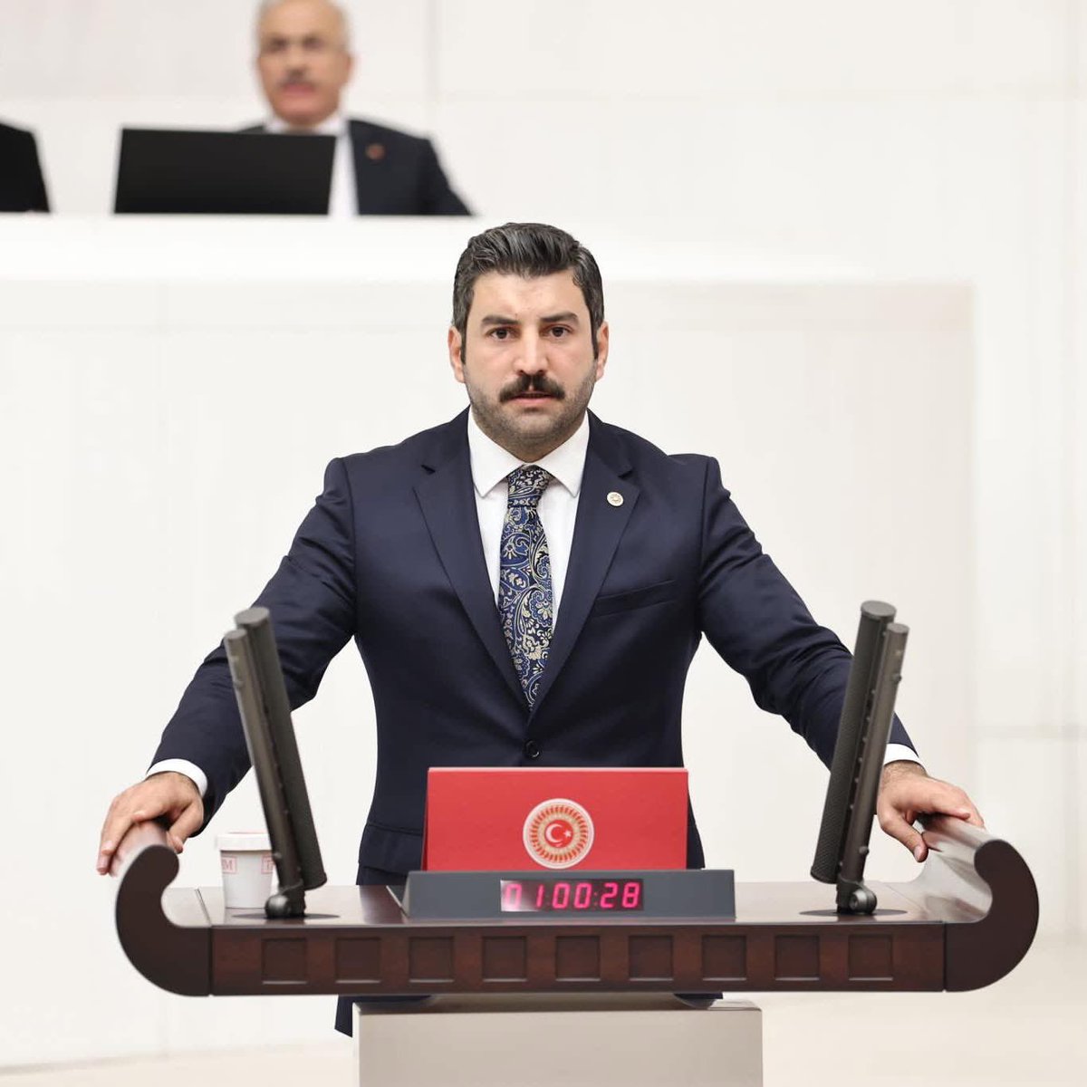 Deniz DEMİR (@mimardenizdemir) on Twitter photo AK Parti Şanlıurfa Milletvekilimiz Sn. Av. İbrahim Eyyüpoğlu’nun, Türkiye Büyük Millet Meclisi İdare Amirliği görevine yeniden seçilmesini tebrik ediyor, başarılar diliyorum.
<a href="/ibrahimeyyupogl/">Av.İbrahim EYYÜPOĞLU</a> AK Parti Şanlıurfa Milletvekilimiz Sn. Av. İbrahim Eyyüpoğlu’nun, Türkiye Büyük Millet Meclisi İdare Amirliği görevine yeniden seçilmesini tebrik ediyor, başarılar diliyorum.
<a href="/ibrahimeyyupogl/">Av.İbrahim EYYÜPOĞLU</a>