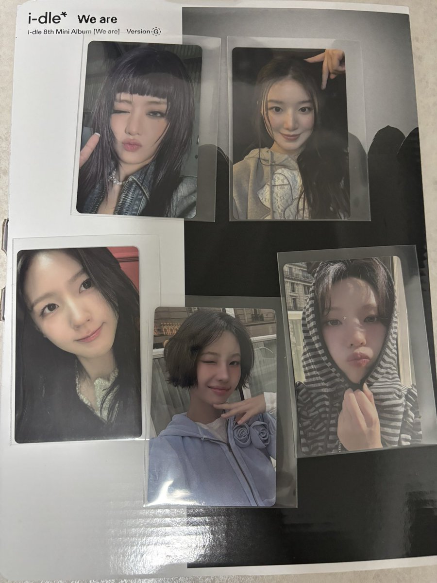 fkdrc1011's tweet photo. i-dle gidle トレカ　交換　We are
タワレコ　特典トレカ

『譲』　画像のもの

『求』　同異種ウギ

条件の合う方いましたらお気軽にお声掛けください！素敵なご縁がありますように…👍
#idle #ミヨン #ミンニ #ソヨン #ウギ #シュファ https://t.co/4TXLAjqLGH