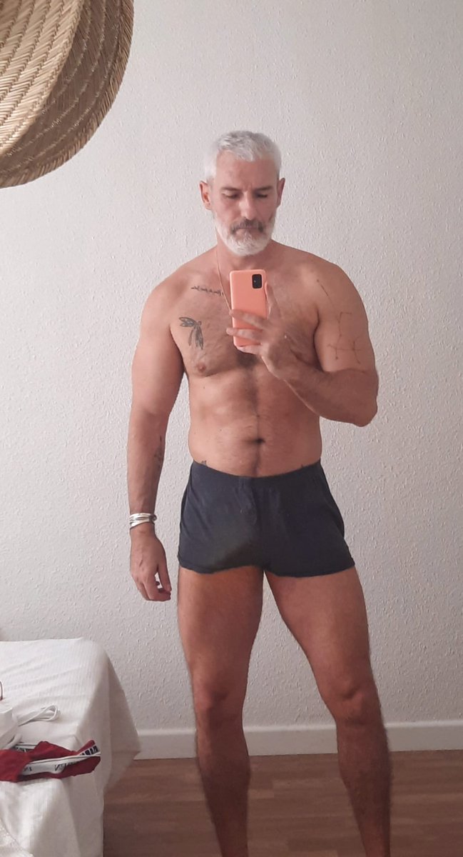 silver.BufFalo tweet media