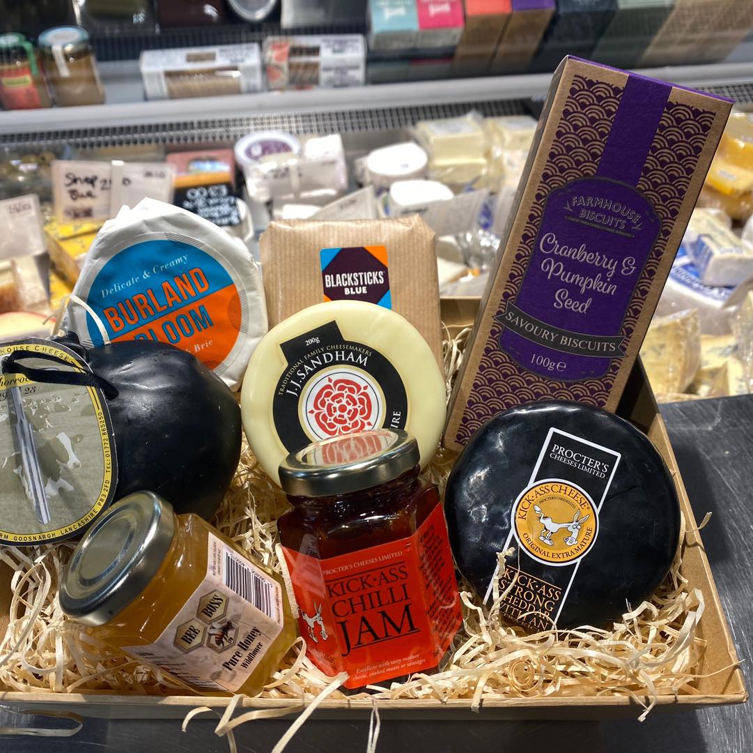 ⭐ Whether he loves real ale, a juicy steak or some local cheese we have plenty to choose from for Father's Day gifts here at #PrestonMarkets.

🥰❤️😘 Shop local this Father's Day and pick up something special from Preston Markets!
