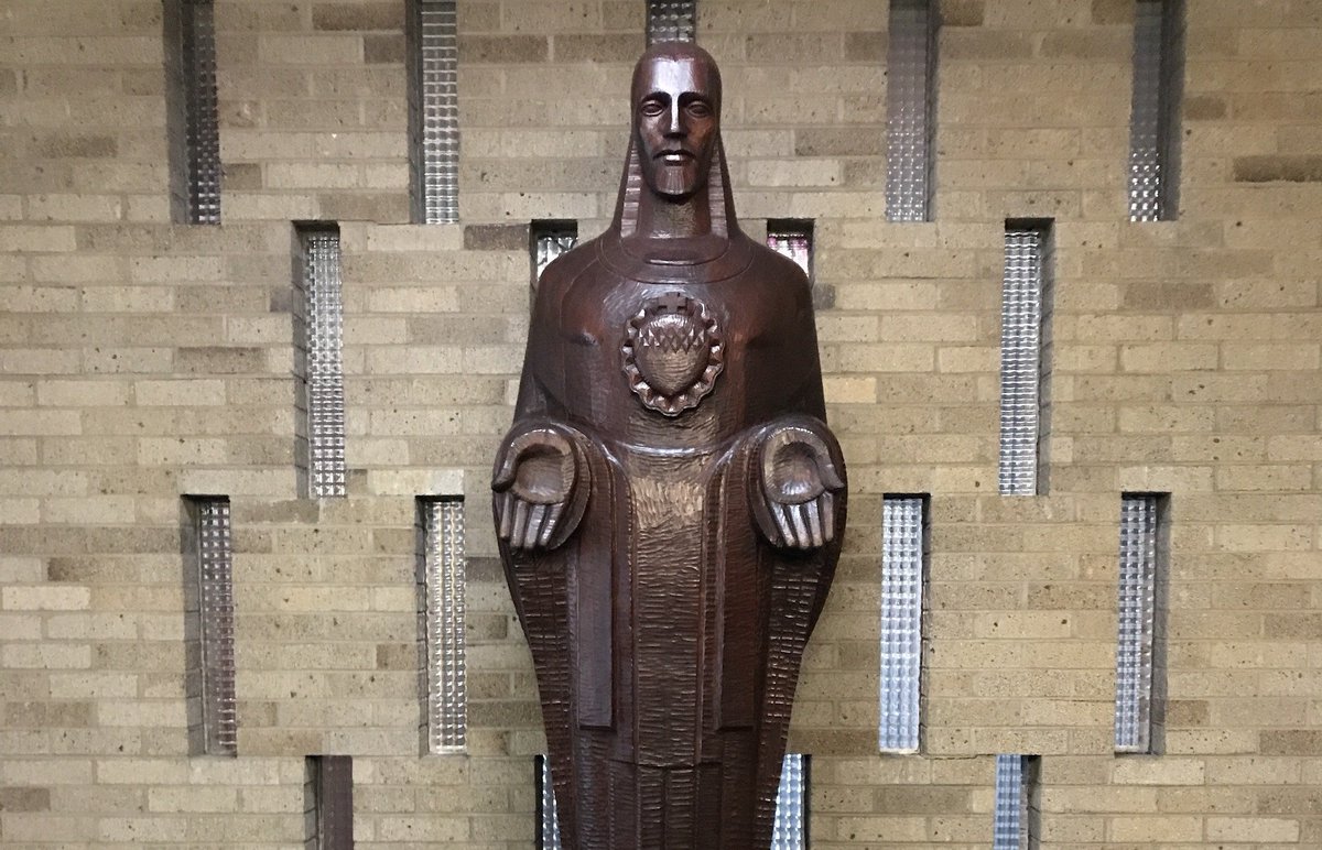 OutrchCatholic's tweet image. For many Catholics, June is a time to commemorate the Sacred Heart of Jesus. Many LGBTQ Catholics also celebrate Pride Month. Robert C. Bordone sees these two celebrations as not opposed to each other, but intimately connected. Read more at Outreach. outreach.faith/2024/06/the-co…