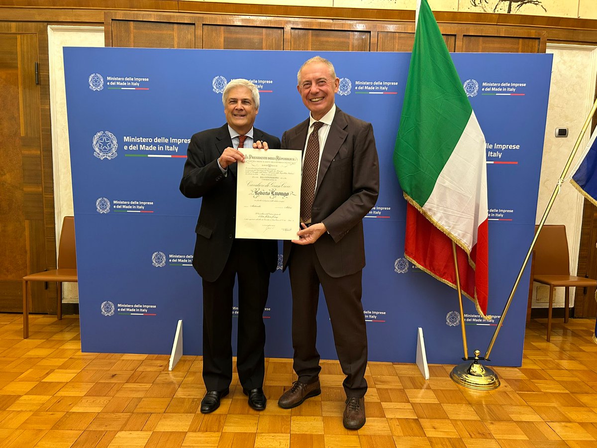 🎖 Il Segretario Generale Roberto Luongo insignito dell’onorificenza di Cavaliere di Gran Croce.
Un prestigioso riconoscimento per una carriera dedicata all’#internazionalizzazione e alla promozione del #MadeinItaly nel mondo. 🇮🇹🌍
Vai alla news 👉🏽 bit.ly/4kWQPOl